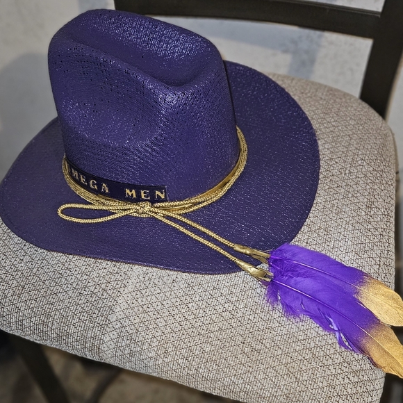 "The Purple Cowboy"Omega Men EditionPurple Men's Straw Cowboy hat with gold - Picture 9 of 12